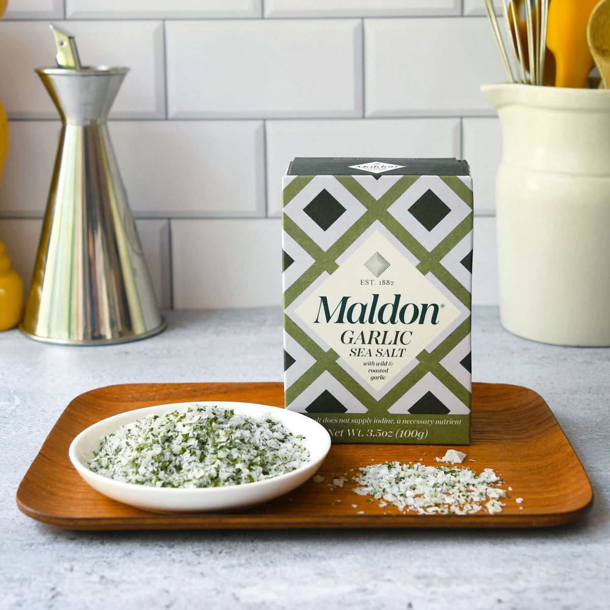 Maldon Garlic Sea Salt Flakes, Wild and Roasted Garlic, 3.5 oz